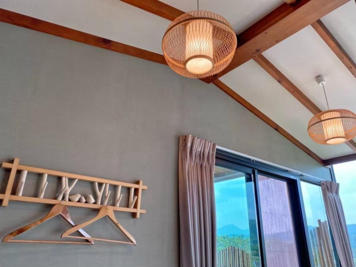 Roaming Cloud Sun Moon Lake B&B Yuchi Buitenkant foto