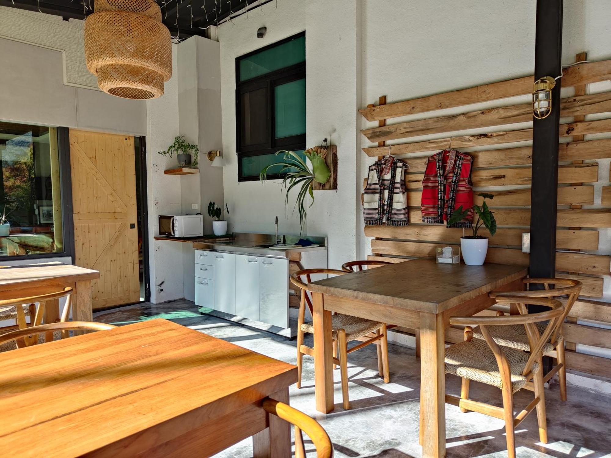 Roaming Cloud Sun Moon Lake B&B Yuchi Buitenkant foto
