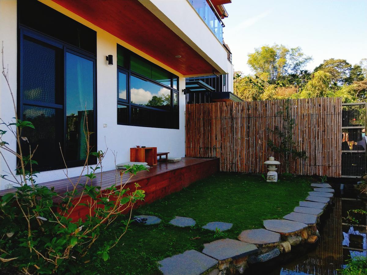 Roaming Cloud Sun Moon Lake B&B Yuchi Buitenkant foto