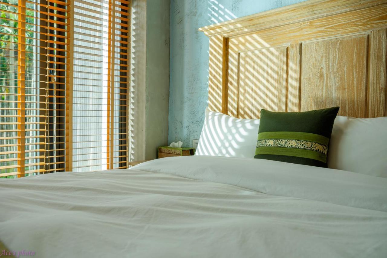 Roaming Cloud Sun Moon Lake B&B Yuchi Buitenkant foto